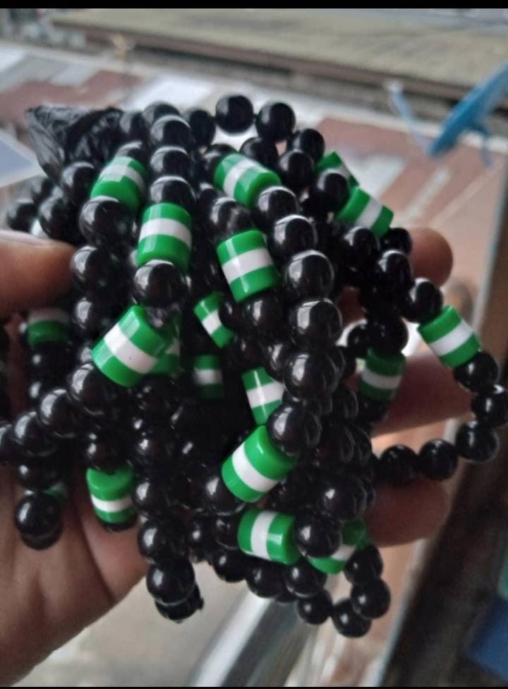 2X Elegant Expandable Wrist Beads