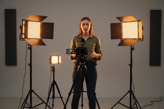 Neewer 2 Pack Bi-color 660 LED Video Light Lighting Complete Kit